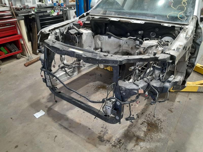 2012 Jeep Grand Cherokee Radiator Support