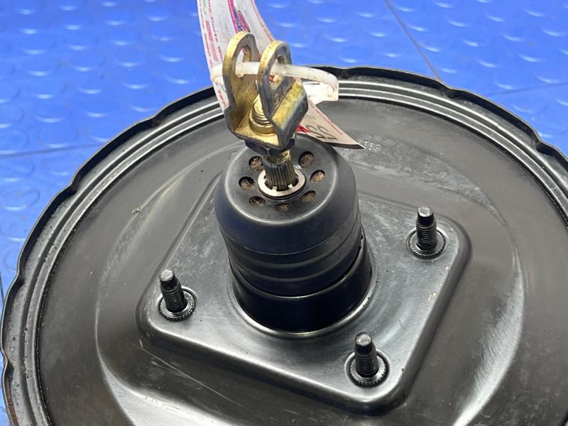 2000-2005 Mitsubishi Eclipse Power Brake Booster Genuine OEM MR527042