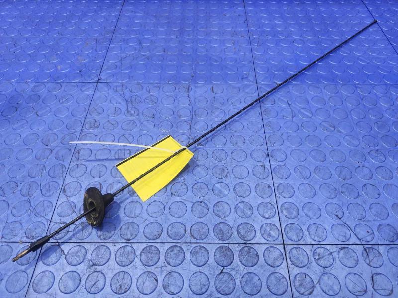 2011 Ford F-250 Super Duty Antenna