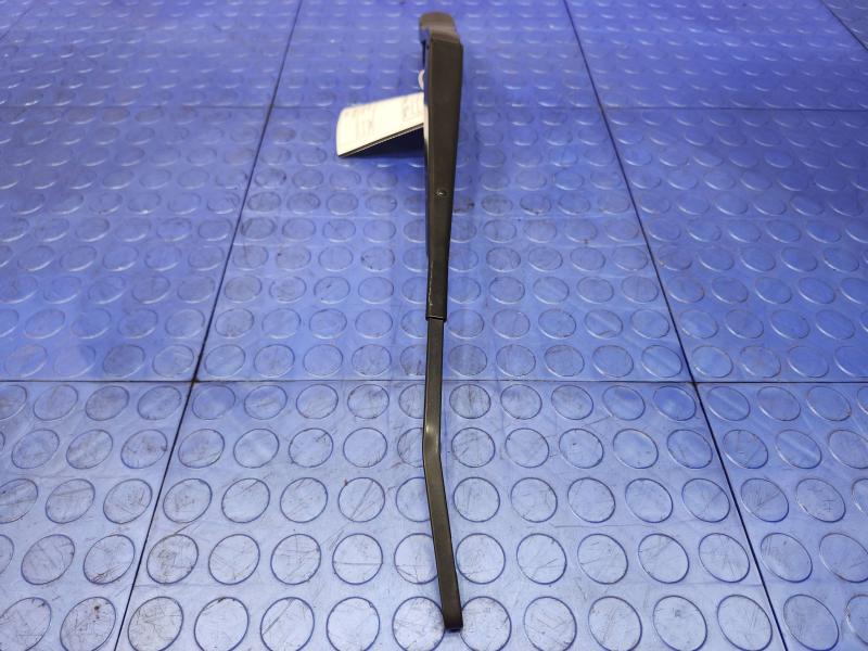 2013 Dodge Durango Wiper Arm