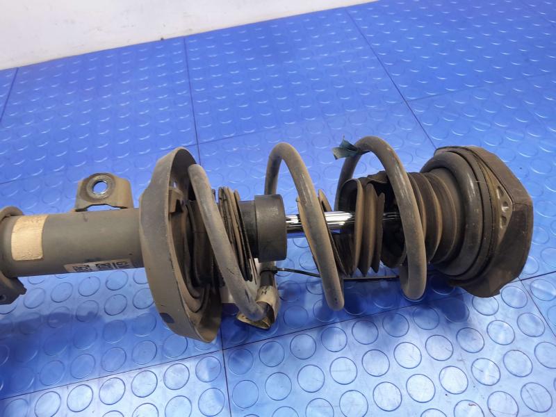 2018 Chevrolet Cruze Strut Assembly
