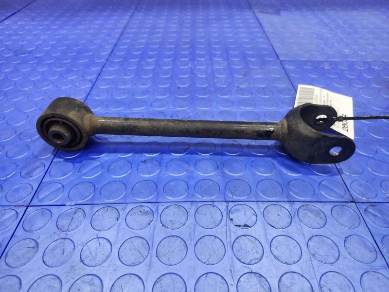 2017 Toyota Prius Lower Control Arm Rr