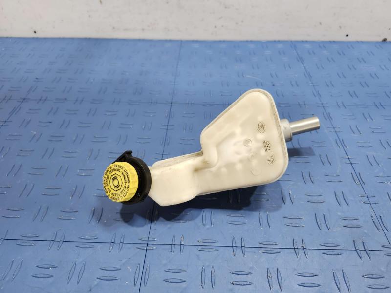 2017 Jeep Compass Master Cylinder
