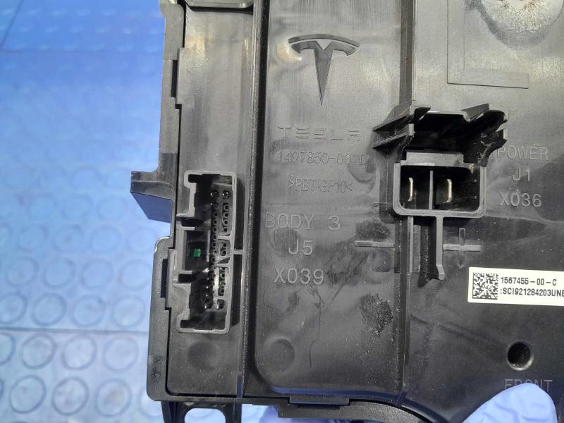 2021 Tesla Model 3 Chassis Brain Box