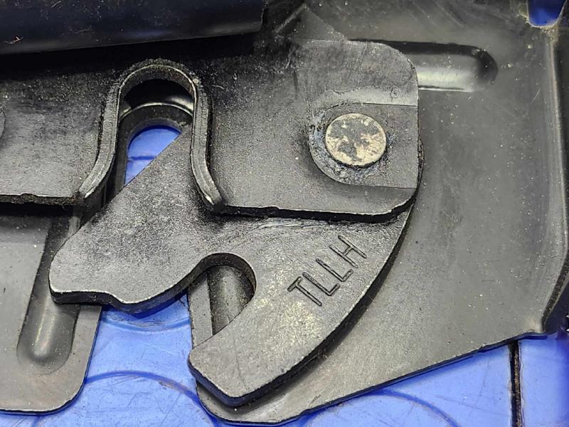 2016-2021 Hyundai Tucson Hood Lock Latch Assembly Genuine OEM 81130D3100