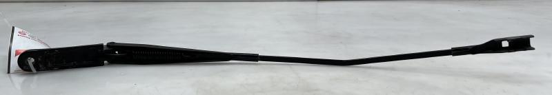 2015 Volkswagen Passat Wiper Arm