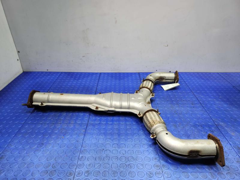2006 Nissan 350Z Exhaust Cross Over Pipe