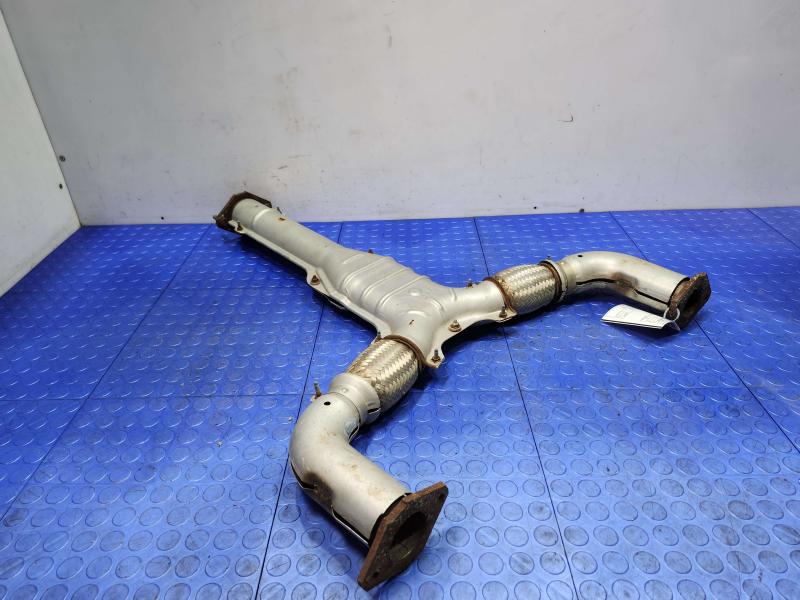 2006 Nissan 350Z Exhaust Cross Over Pipe