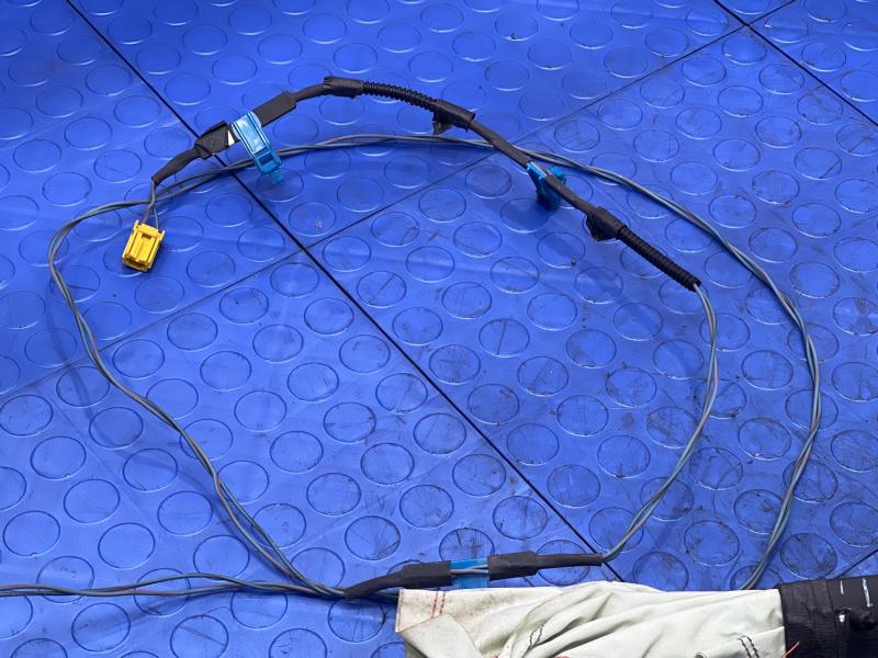 2003 Jeep Liberty Driver Side Roof Curtain Air Bag Inflator Assembly OEM 55315019AF