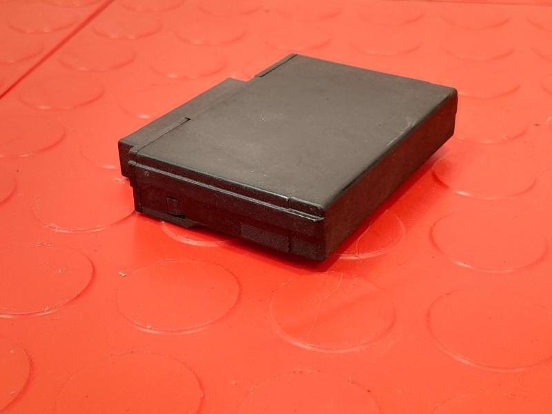 2005-2007 Toyota Sequoia Suspension Control Module Genuine OEM 8929334010