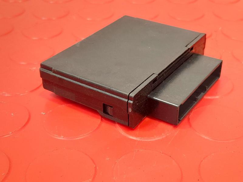 2005-2007 Toyota Sequoia Suspension Control Module Genuine OEM 8929334010