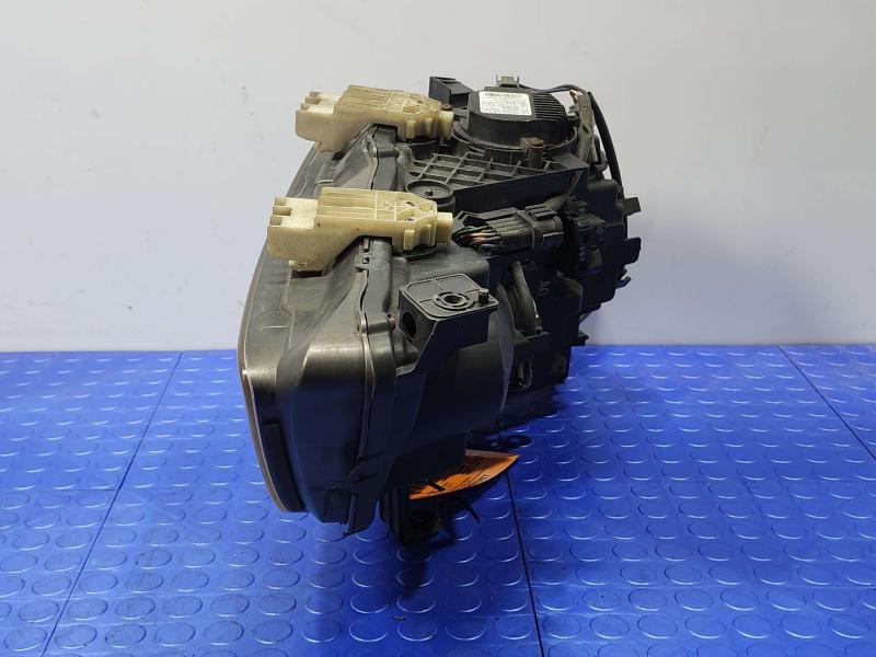 2011 Infiniti QX56 Headlamp Assembly