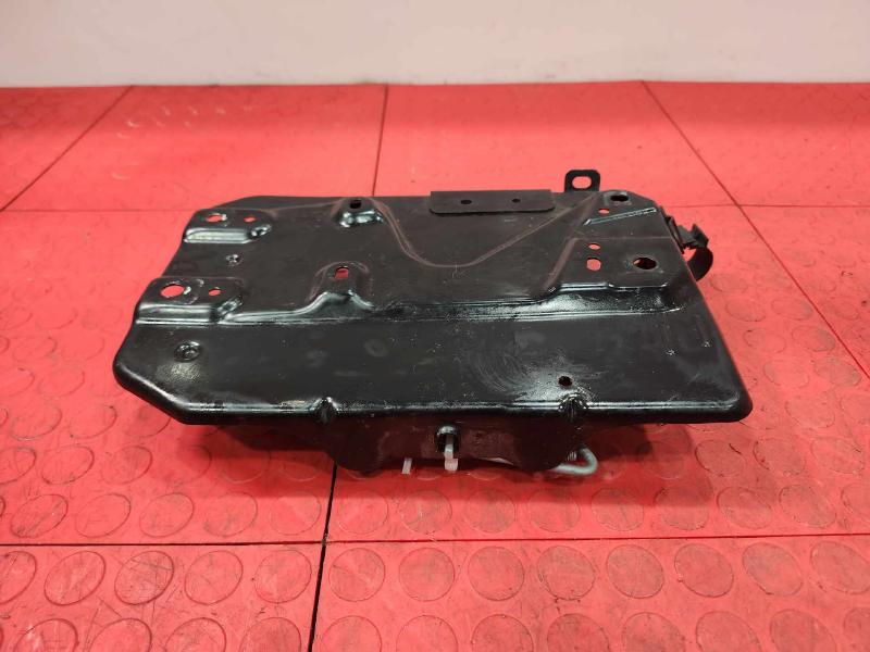 2020 Nissan Kicks Battery Tray