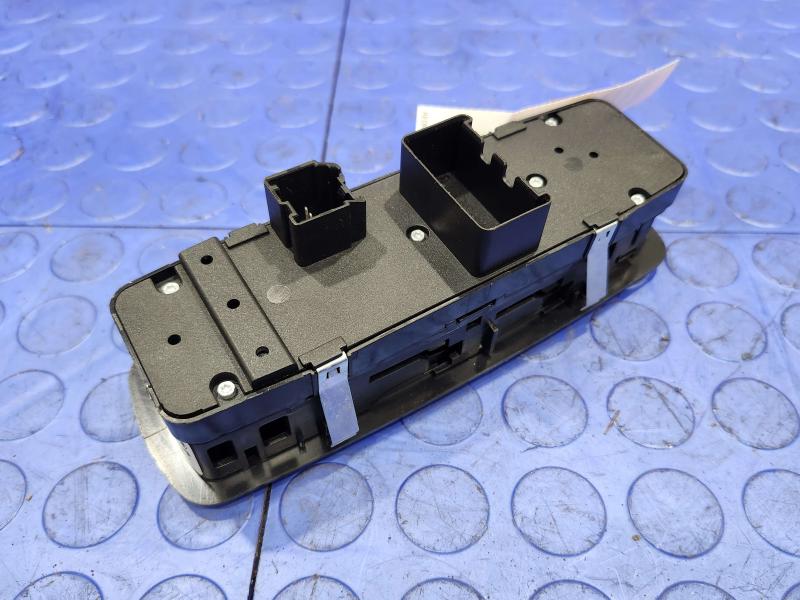 2017 Dodge Grand Caravan Door Switch Front