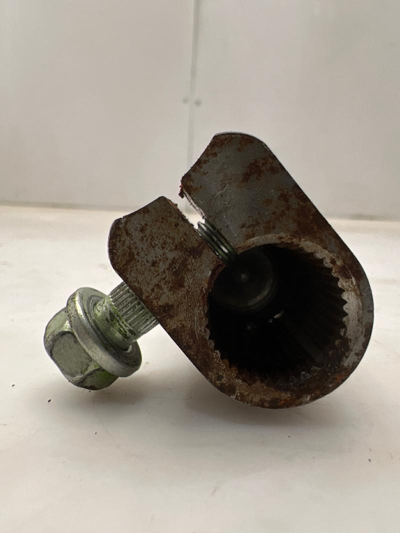 2010 - 2015 Toyota Prius Steering Intermediate Shaft OEM 45221-12330