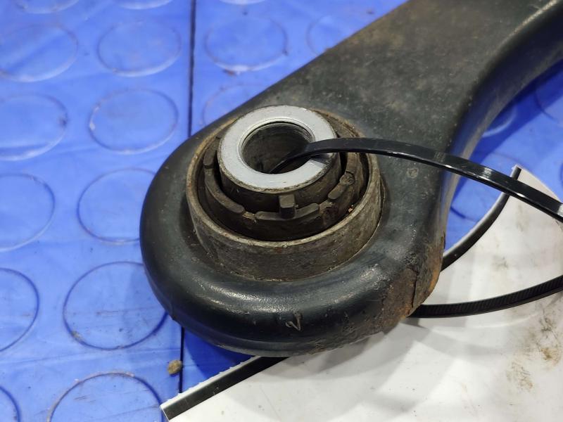 2018 Volkswagen Passat Lower Control Arm Rr