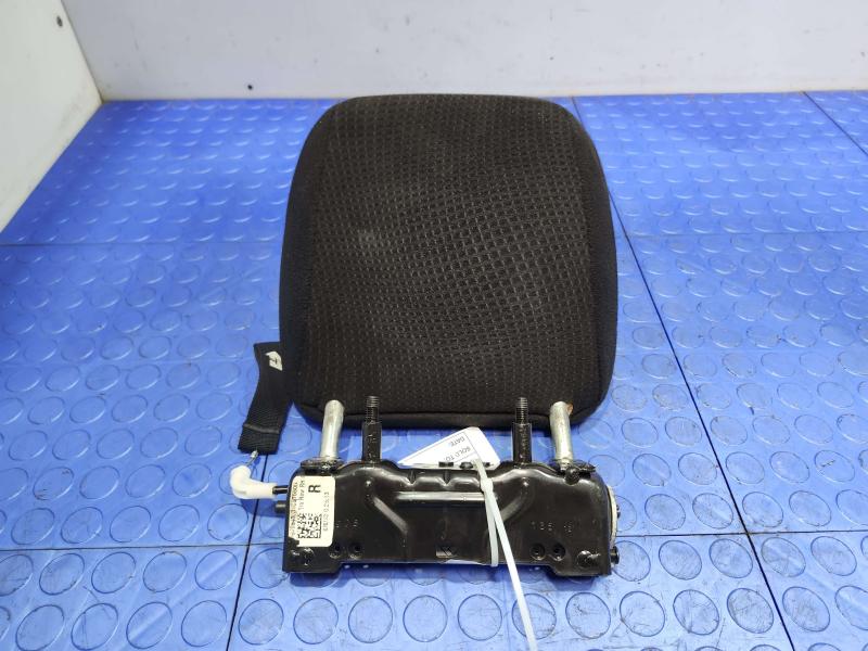 2012 Dodge Grand Caravan Headrest