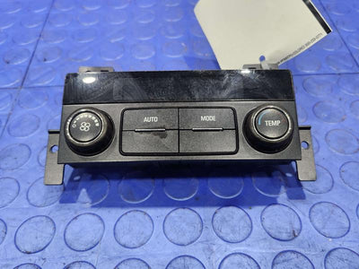 2015 GMC Yukon XL Heater A/C Control