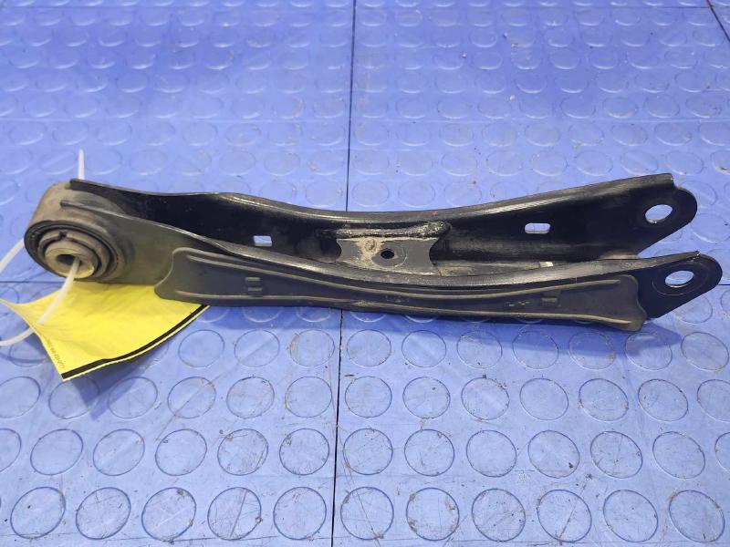 2016 Hyundai Sonata Lower Control Arm Rr