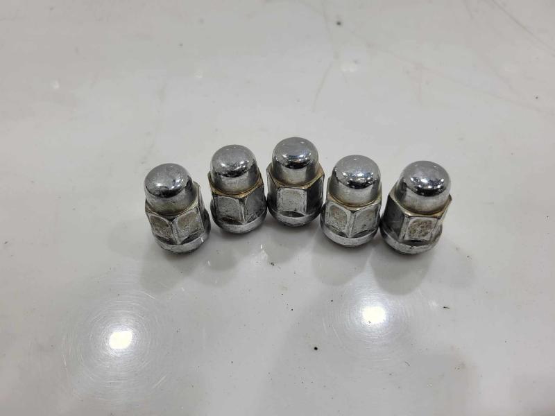 2014 Ford Escape Lug Nuts