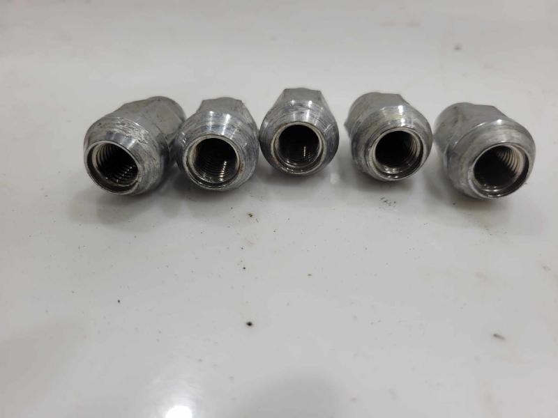 2014 Ford Escape Lug Nuts
