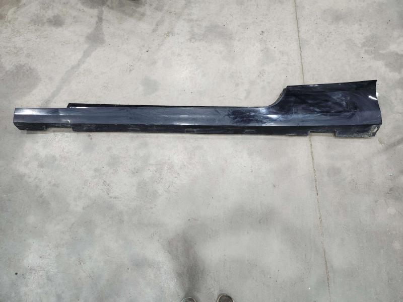 2016 Cadillac ATS Rocker Moulding