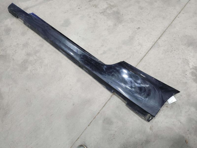 2016 Cadillac ATS Rocker Moulding