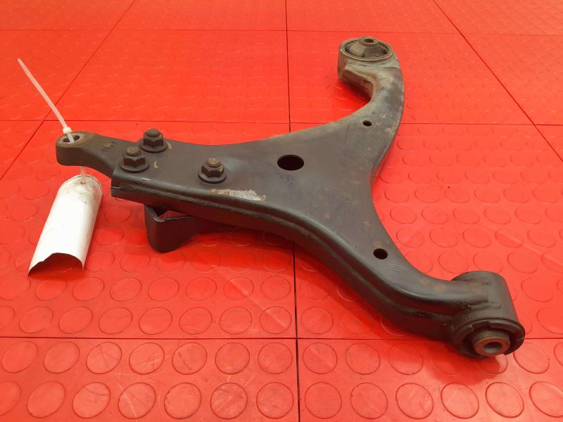 2010-2013 Kia Forte Front Lower Control Arm RH Passenger Side OEM 545011M100
