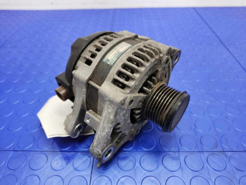 2014 Lexus IS 250 Alternator