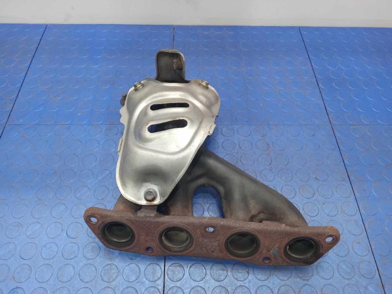 2014 Toyota Corolla Exhaust Manifold