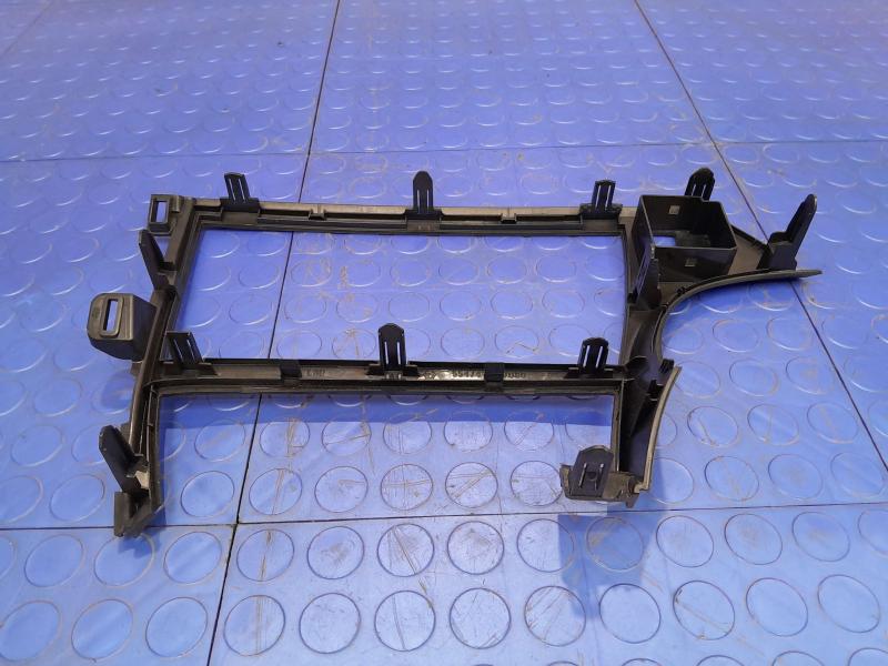 2010-2011 Toyota Prius Radio Center Instrument Panel Surround Trim OEM 5547447080