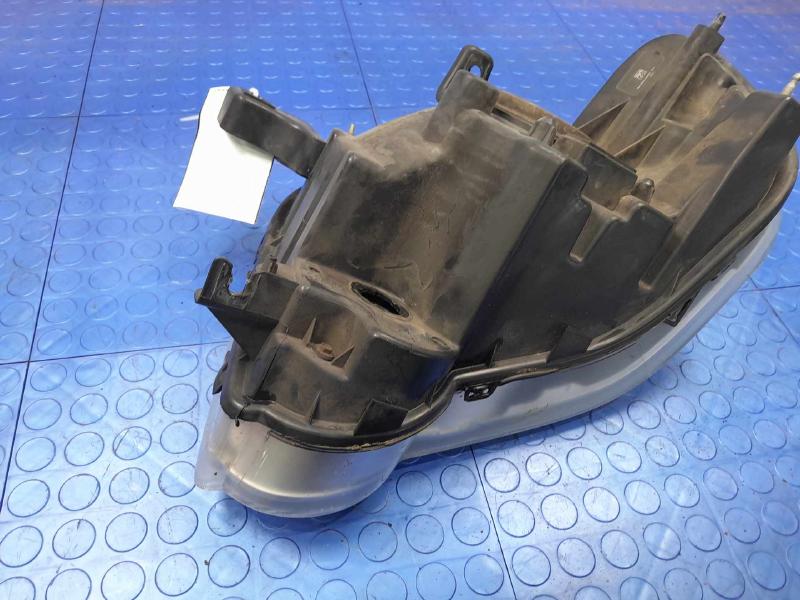 2007 Ford Explorer Headlamp Assembly