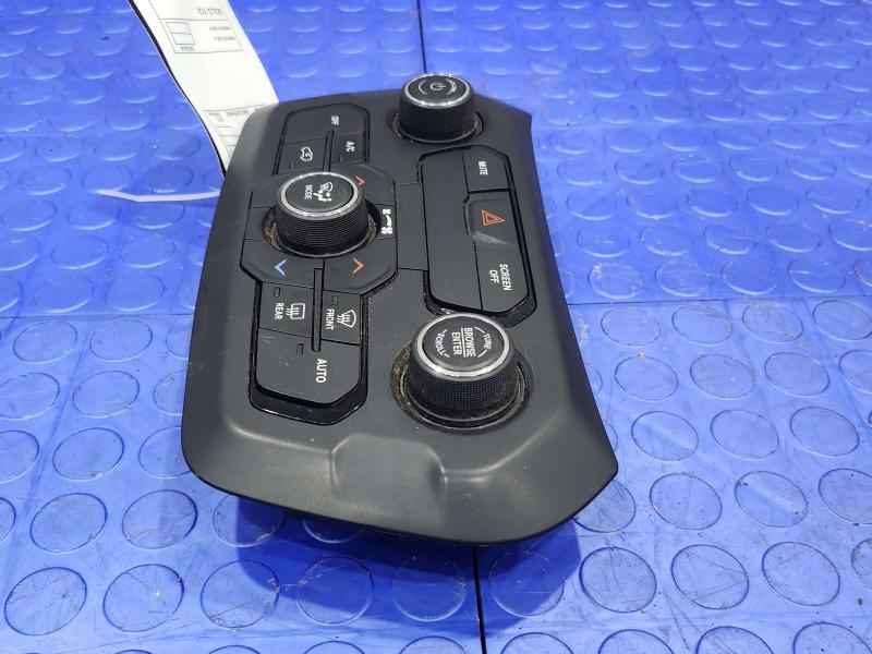 2020 Jeep Renegade Heater A/C Control