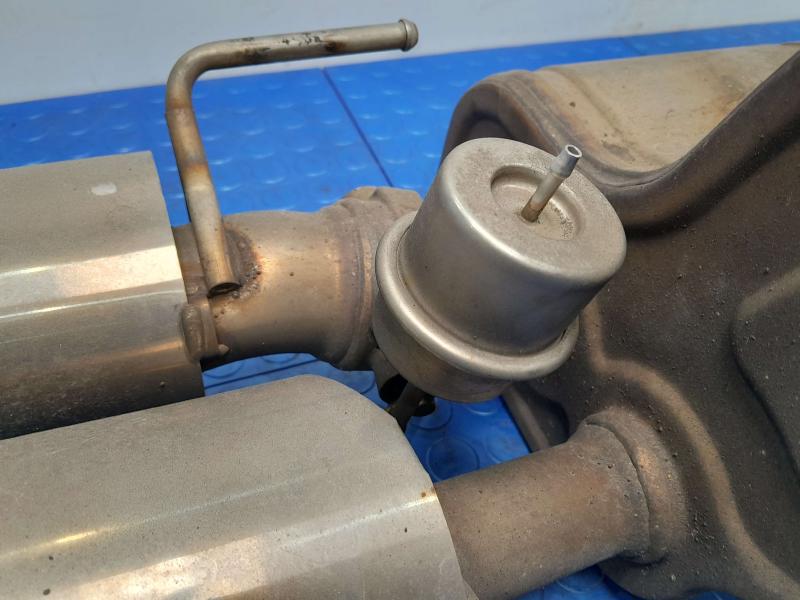 2018 Maserati Ghibli 3.0L Turbo RWD Rear Exhaust Muffler Right Passenger Side OEM 670104139