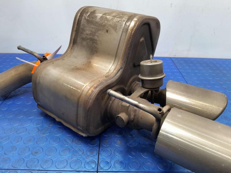 2018 Maserati Ghibli 3.0L Turbo RWD Rear Exhaust Muffler Right Passenger Side OEM 670104139