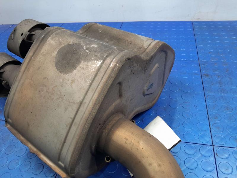 2018 Maserati Ghibli 3.0L Turbo RWD Rear Exhaust Muffler Right Passenger Side OEM 670104139
