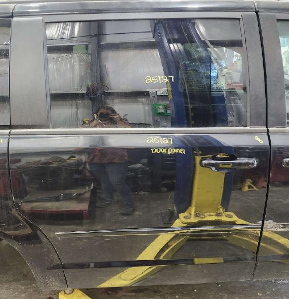 2017 Dodge Grand Caravan Rear Door