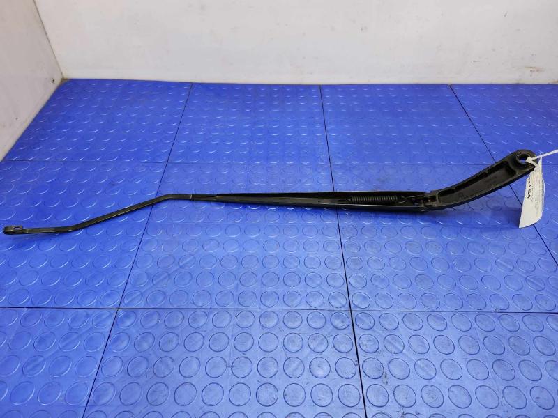 2009 Volkswagen Routan Wiper Arm