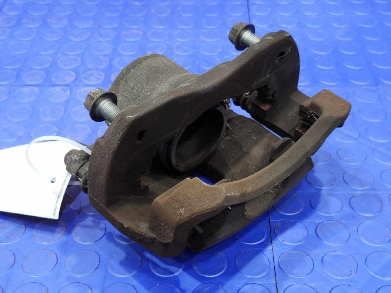 2012-2018 Toyota Prius V Front Caliper Assembly Right Passenger Side OEM 4773012A70 ,RH