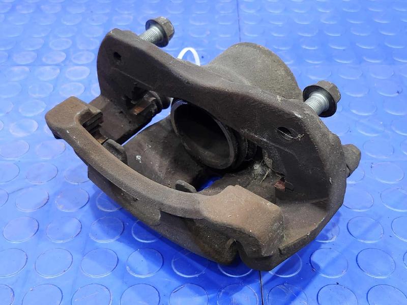 2012-2018 Toyota Prius V Front Caliper Assembly Right Passenger Side OEM 4773012A70 ,RH