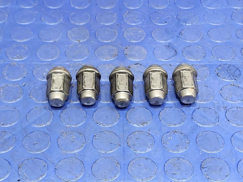 2011 Ford Edge Lug Nuts