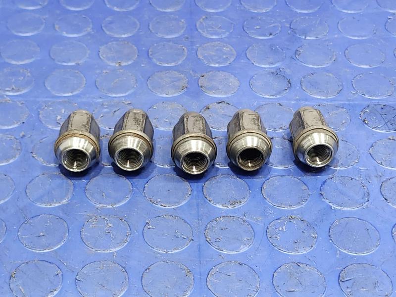 2011 Ford Edge Lug Nuts