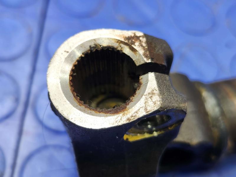 2014-2016 Kia Forte Steering Intermediate Shaft Assembly OEM 564003X002