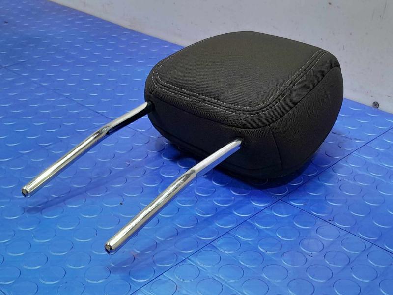 2023 Chevrolet Trailblazer Headrest