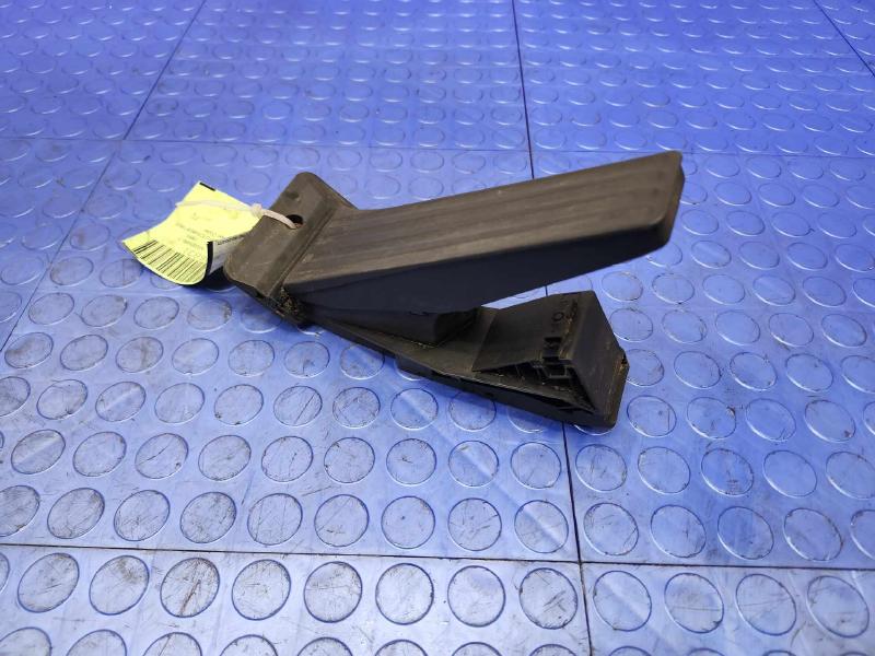 2011 BMW 535i Pedal Assembly