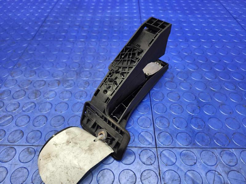 2011 BMW 535i Pedal Assembly