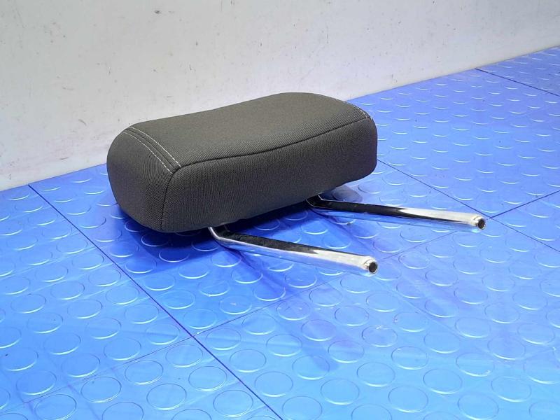 2023 Chevrolet Trailblazer Headrest
