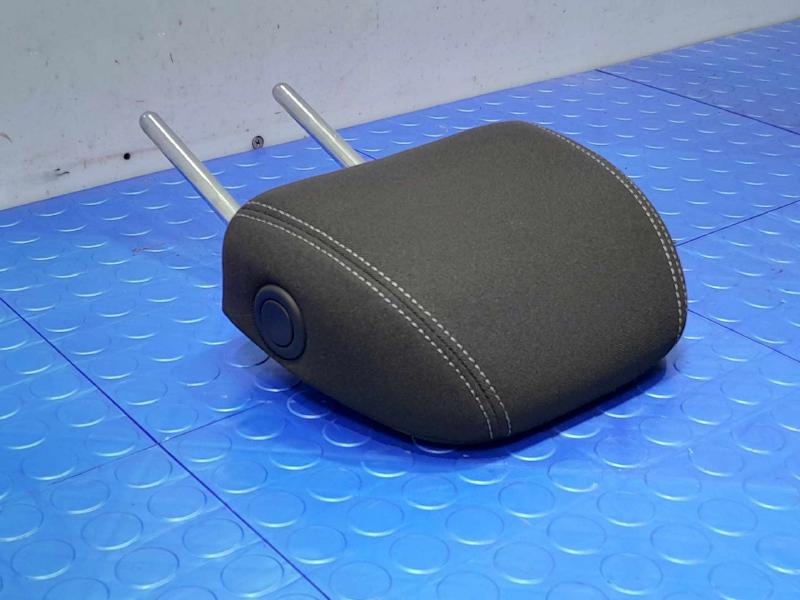 2023 Chevrolet Trailblazer Headrest