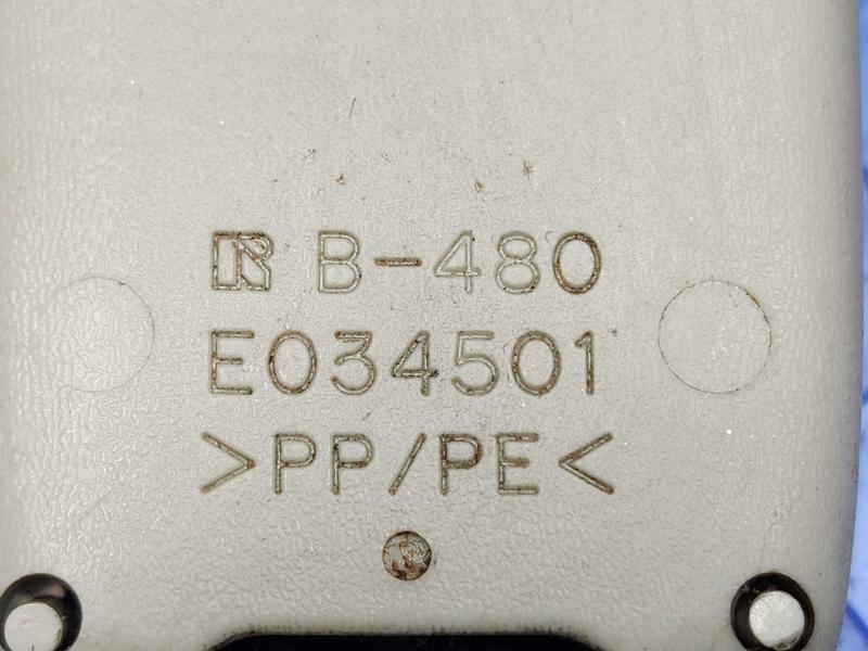 2010 Toyota Prius Front Seat Belt