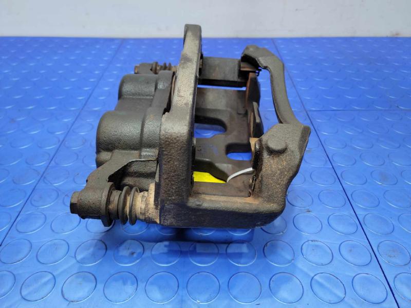 2013 Ford F-350 Super Duty Caliper